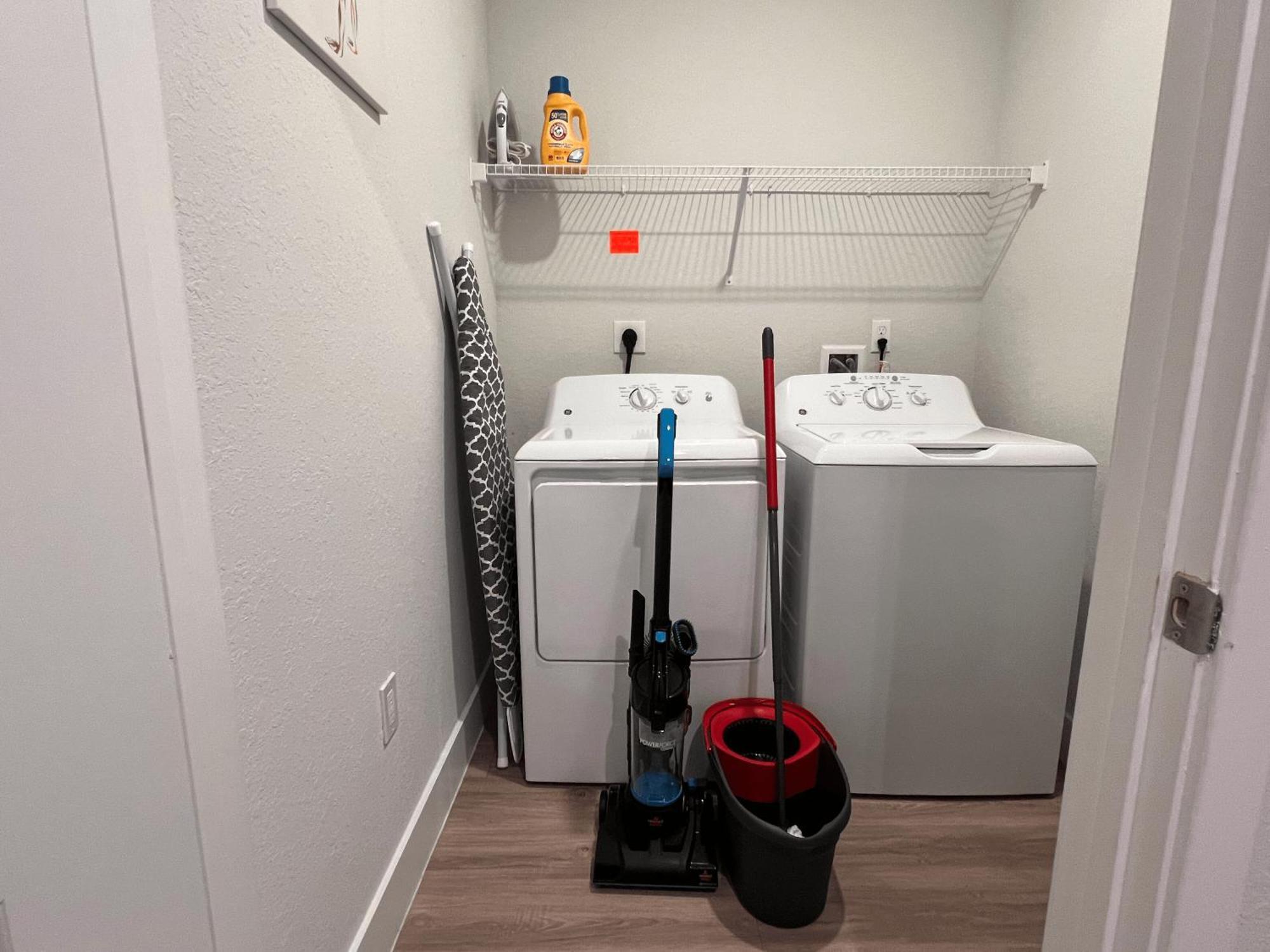 Style - Pool View - Hotub - Moffitt - Pet - Mid Term - Gated - Gym - Wifi - Usf - Elevators - Long Appartement *